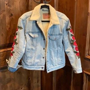 Vintage Levi Sherpa Jacket